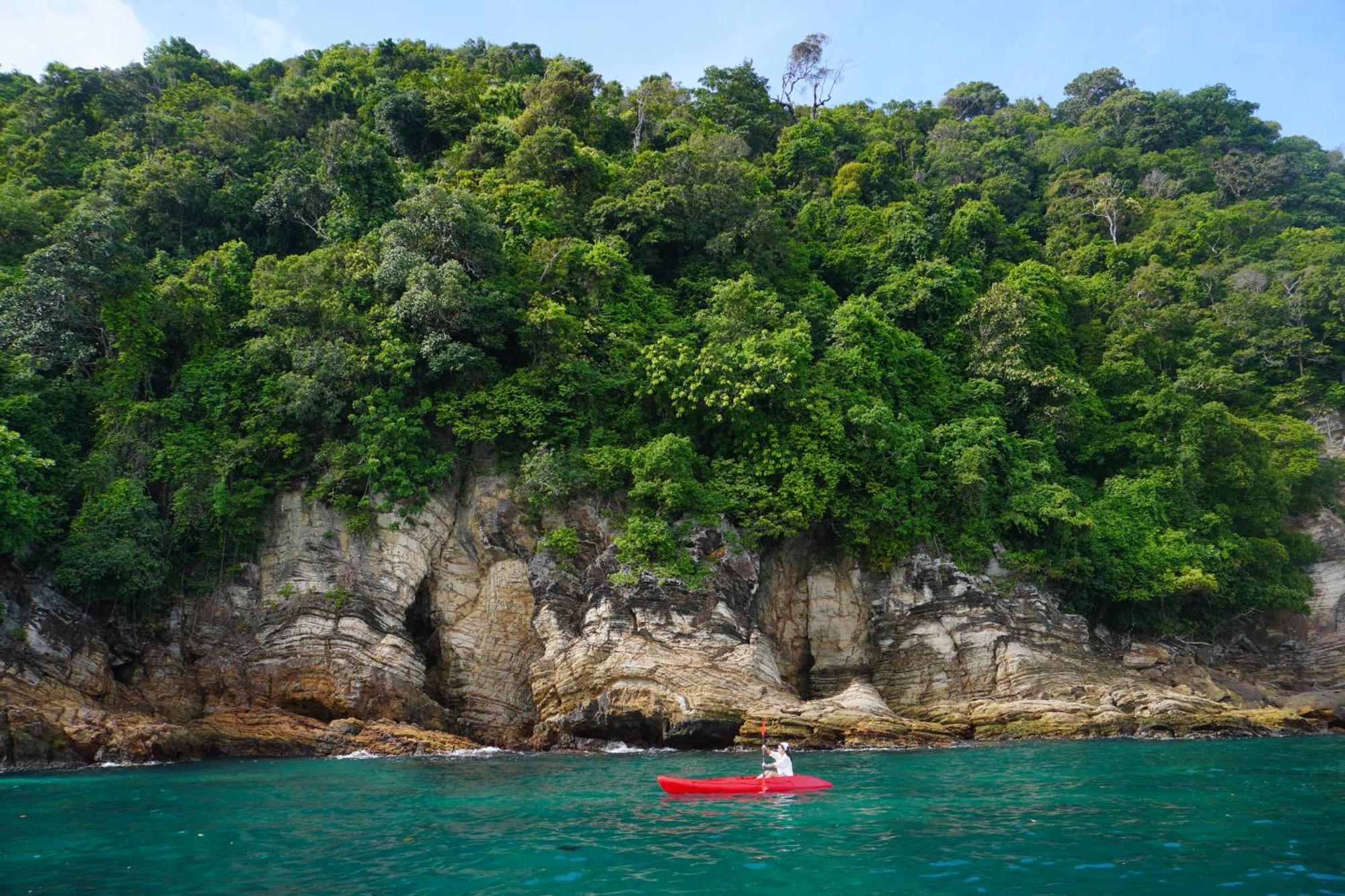 Thapwarin Resort - Green Hotel Koh Ngai Dış mekan fotoğraf